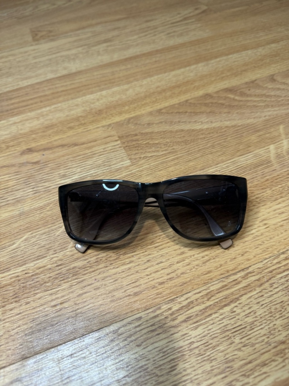 Classic Black Rectangle Sunglasses